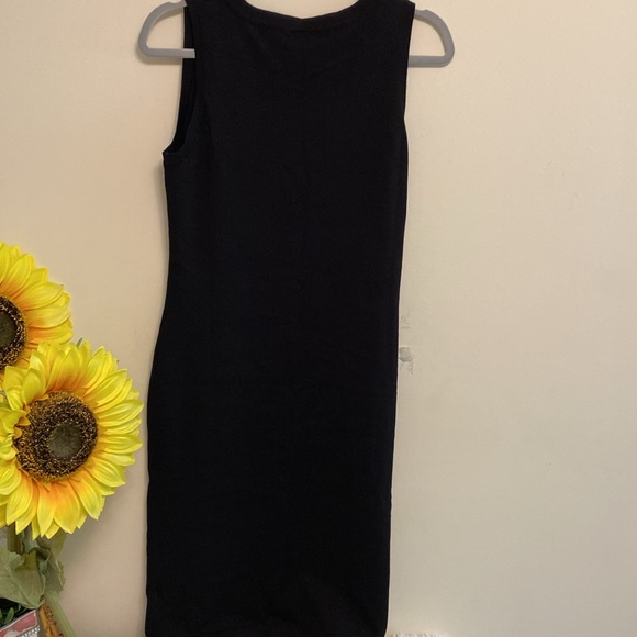 New Direction.  Gold tone embellishments Black stretch dress Sz M. - Picture 11 of 14